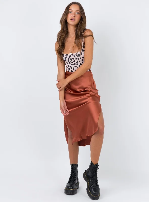 Cleo Lavoe Midi Skirt Rust