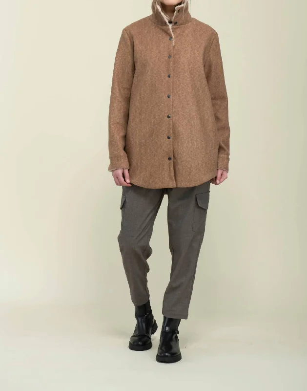 Demi-Cozy Jacket In Camel