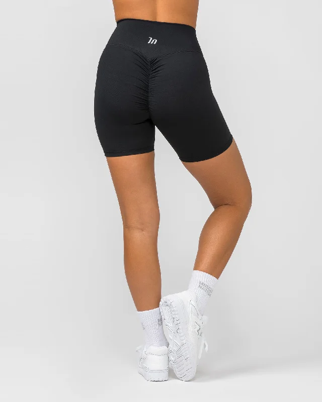 Signature Scrunch Bike Shorts - Black