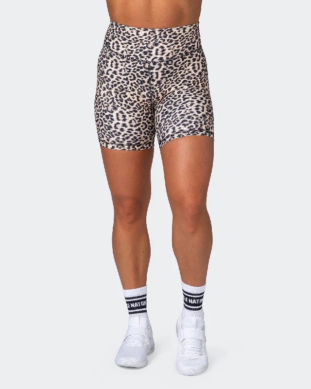 Signature Scrunch Bike Shorts - Yellow Leopard