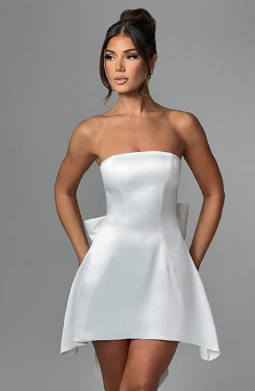 "Comfortable maternity dresses for pregnant women"Freja Mini Dress - Ivory