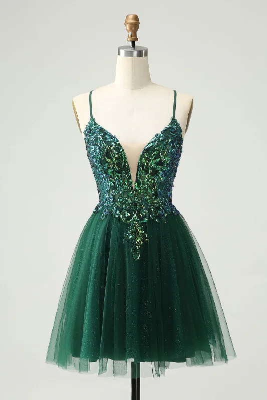 Chiffon Dresses with Slit for Ladies' Added EleganceGlitter Dark Green A-Line Sequined Appliques V Neck Homecoming Dress