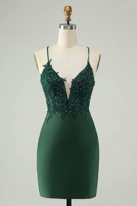 Wrap Style Polyester Dresses for Ladies' Versatile OutfitGlitter Dark Green Tight V Neck Beaded Homecoming Dress