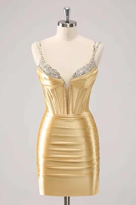 Dresses with Ruffled Sleeveless Top and Sequined Bodice for Ladies' Dramatic and Glamorous LookGolden Spaghetti Straps Bodycon Homecoming Dress with Sequins