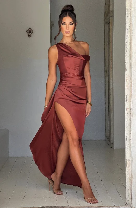 Maxi Dresses for Mother's Day CelebrationsJuliene Maxi Dress - Rust