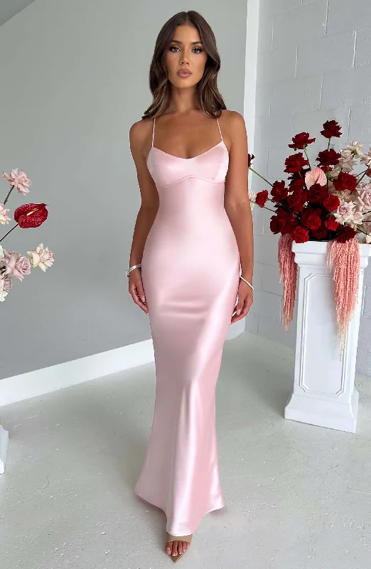 Maxi Dresses Decorated with Feathers for a Dazzling LookMalika Maxi Dress - Blush