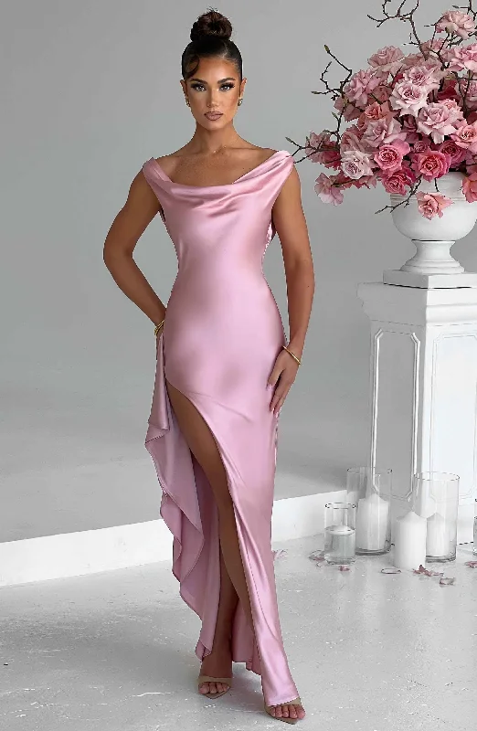 Maxi Dresses for Christmas PartiesMarilyn Maxi Dress - Blush