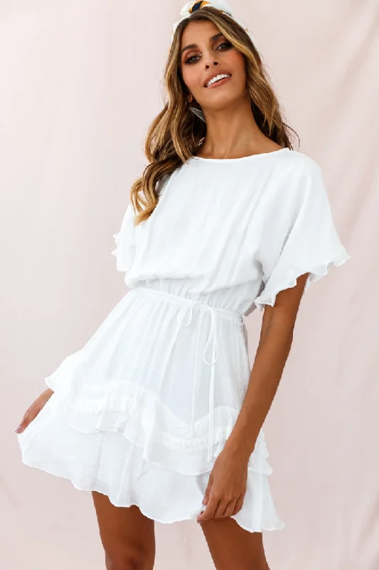 "Comfortable maternity dresses for pregnant women"Mollina Frill Sleeve Tassel Hem Dress White "Comfortable maternity dresses for pregnant women"Mollina Frill Sleeve Tassel Hem Dress White