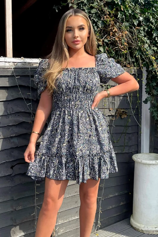 "Graduation dresses for women to celebrate in style"Navy Printed Puff Sleeve Shirred Mini Dress