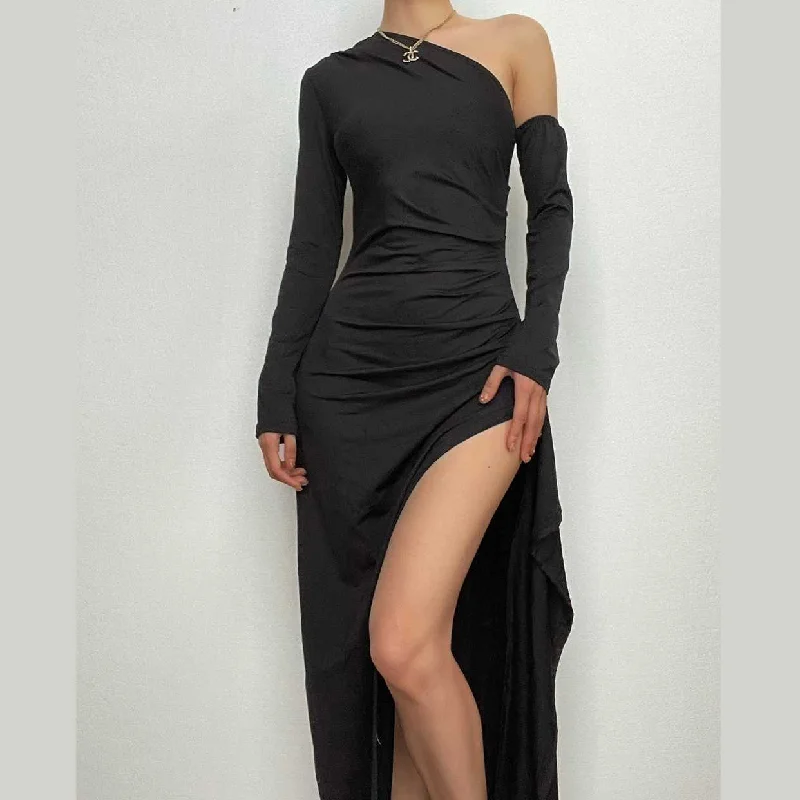 "Midi dresses for women with unique patterns"BerryBetty - Off shoulder irregular ruched solid long sleeve slit maxi dress "Midi dresses for women with unique patterns"BerryBetty - Off shoulder irregular ruched solid long sleeve slit maxi dress