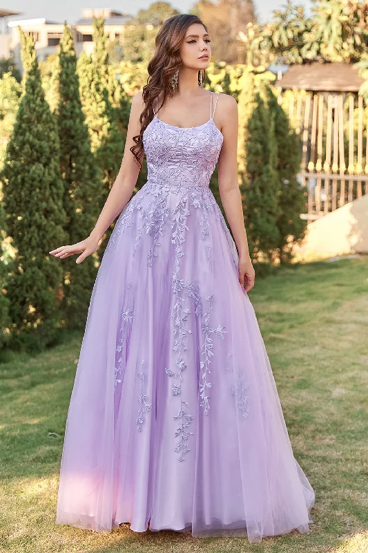 Dresses with Beaded Waistbands and Tiered Skirts for Ladies' Glamorous and Feminine LookPurple Tulle Prom Dress with Appliques