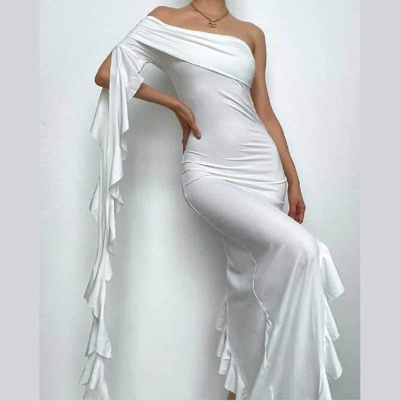 "Maxi dresses for women to wear in the fall"BerryBetty - Ruffle solid one shoulder irregular backless maxi dress "Maxi dresses for women to wear in the fall"BerryBetty - Ruffle solid one shoulder irregular backless maxi dress