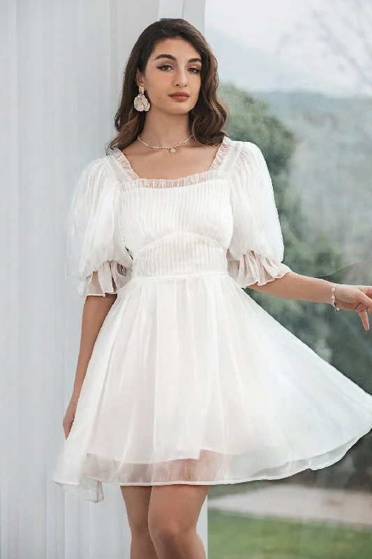 Dresses with Ruffled Sleeves and High Neck for Ladies' Dramatic and Elegant LookCute Tulle Pleated White Graduation Dress with Lace-up Back