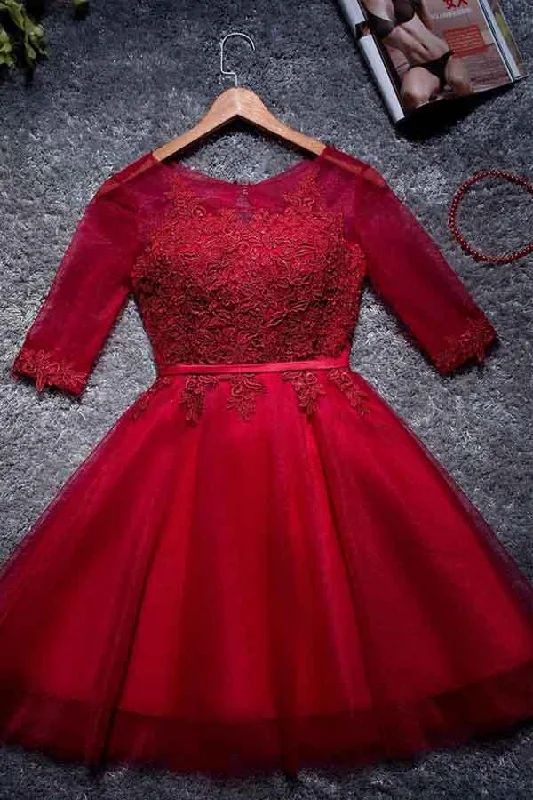 Party Dresses with Tassel Hem and Metallic Lace and Sequined Geometric Shapes for Ladies' Boho and Modern LookA-line Tulle Homecoming Dresses Scoop Red Short/Mini Prom Dresses  PD049