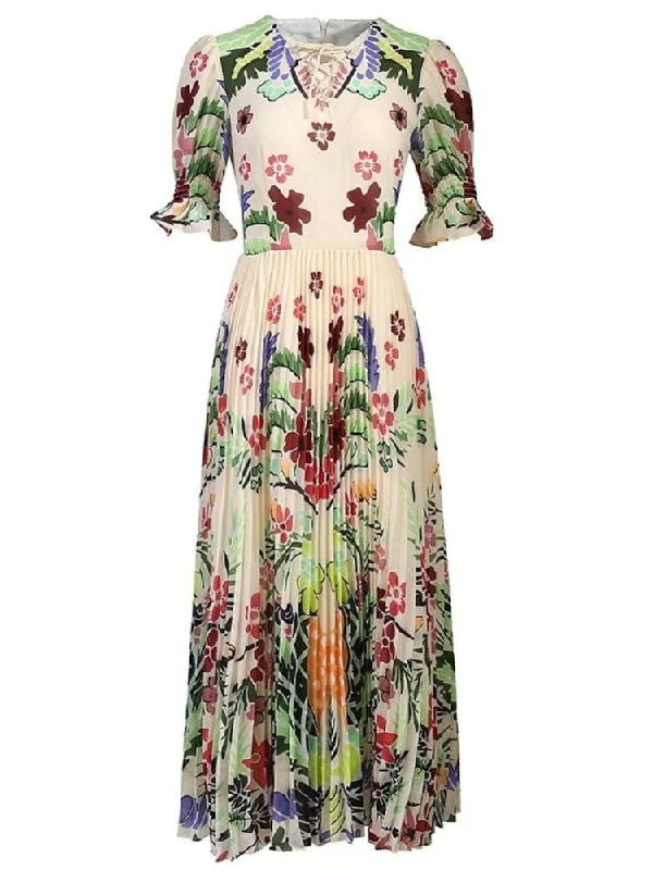 Plus size A - line midi dress with a flattering fitBay Short Sleeve Floral Midi Dress - White Floral Plus size A - line midi dress with a flattering fitBay Short Sleeve Floral Midi Dress - White Floral