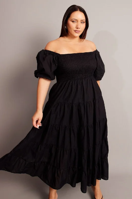 Strapless Party Dresses with Tassel Accents for Ladies' Fun and Flirty LookBlack Maxi Dress Short Sleeve Tiered Tie Back