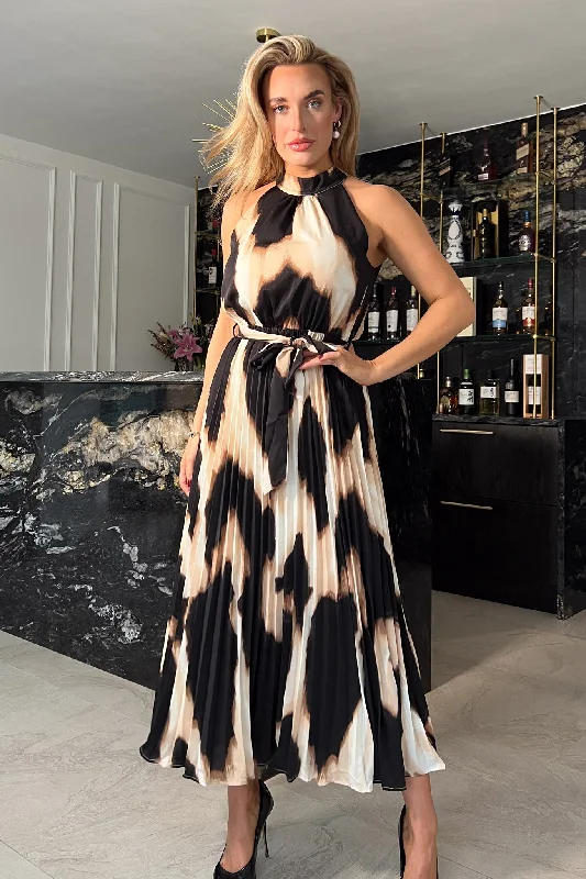Tassel - adorned midi dress for a bohemian and stylish touchCarla Brown Pleated Midi Dress Tassel - adorned midi dress for a bohemian and stylish touchCarla Brown Pleated Midi Dress
