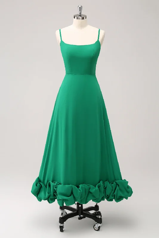 Vintage Inspired Party Dresses for Ladies' Retro Themed GatheringsElegant Green A Line Spaghetti Straps Bridesmaid Dress
