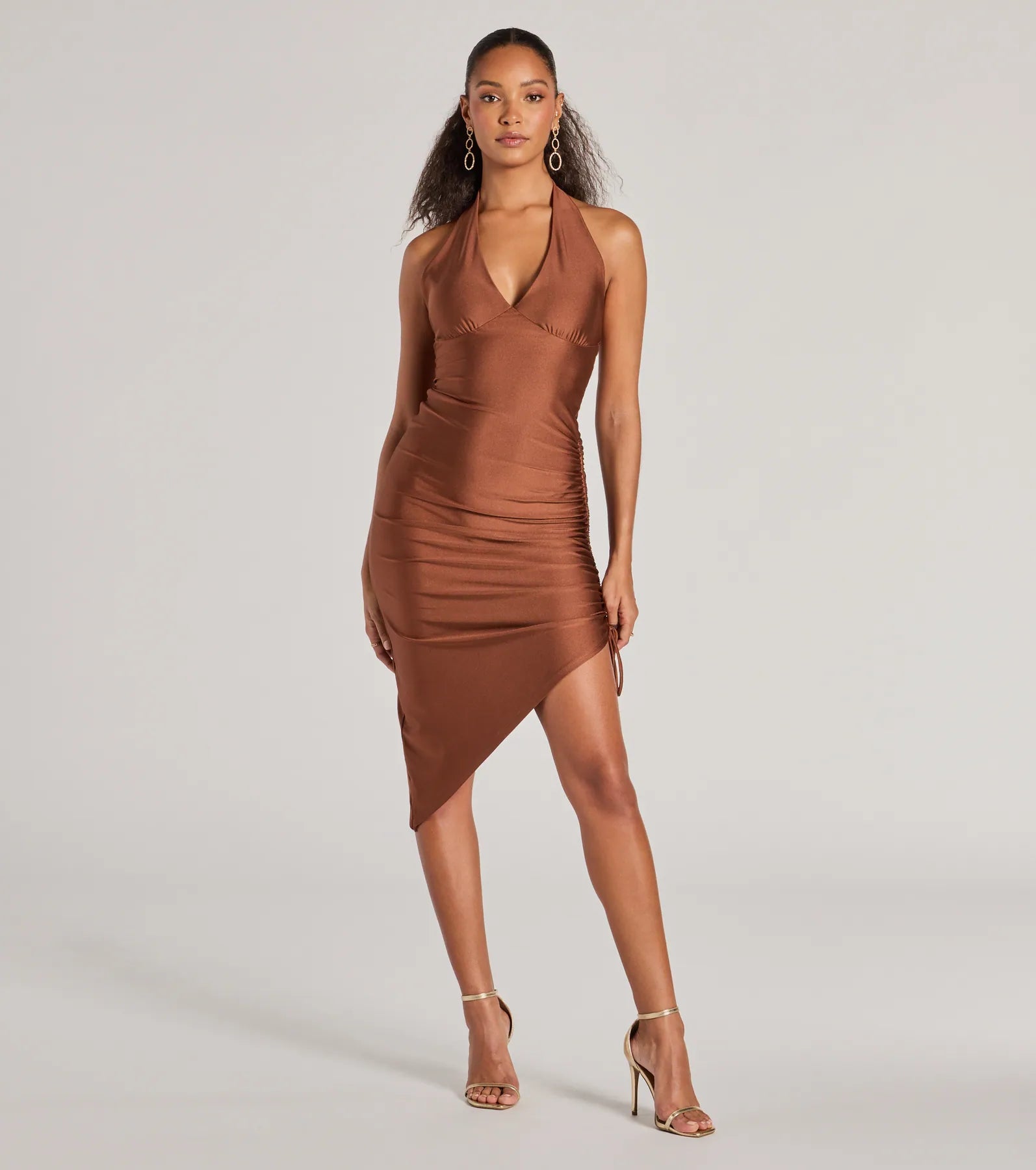 Floral print chiffon midi dress for a feminine and elegant lookExclusive Sultry V-Neck Halter Bodycon Midi Dress Floral print chiffon midi dress for a feminine and elegant lookExclusive Sultry V-Neck Halter Bodycon Midi Dress