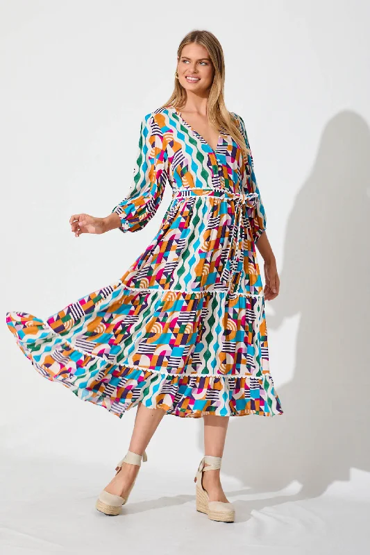 Appliqué - decorated midi dress for a unique and detailed styleFialla Midi Dress In Multi Print Appliqué - decorated midi dress for a unique and detailed styleFialla Midi Dress In Multi Print
