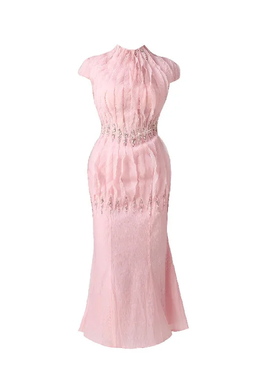 Long - sleeved wool midi dress for a warm and cozy winter optionJabari Trumpet High Neck Organza Midi Dress