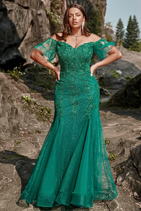 Party Dresses with Sequined Bodice and Chiffon Skirt for Ladies' Elegant ContrastMermaid Off the Shoulder Dark Green Plus Size Prom Dress with Appliques