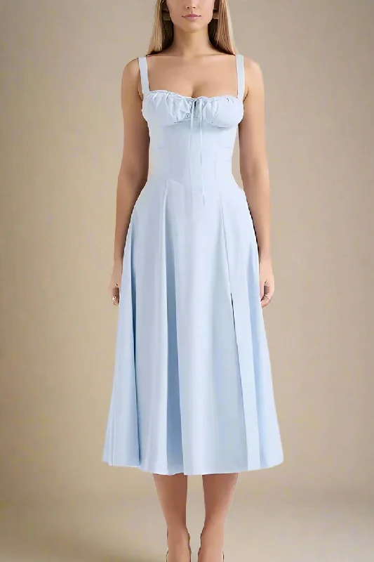 Midi dress for petite body types with proportionate sizingTaylor Bodycon Day Midi Dress - Baby Blue Midi dress for petite body types with proportionate sizingTaylor Bodycon Day Midi Dress - Baby Blue