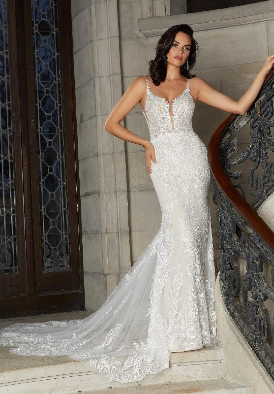 S - curve - flattering mermaid wedding dress1062 Chantrelle