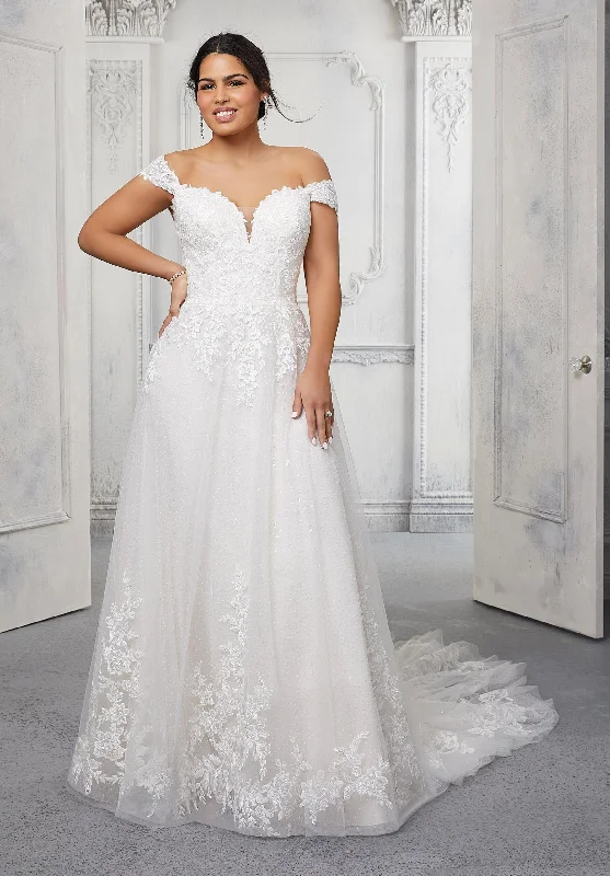 Illusion - sleeved wedding dress for a delicate look3326 Carol