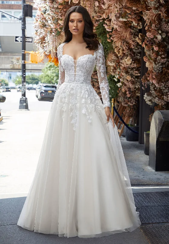Affordable minimalist wedding dress for budget brides4115-Judith