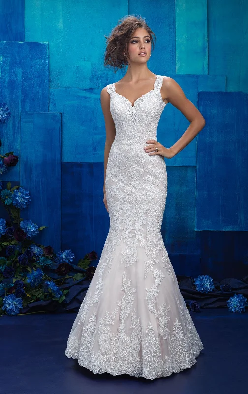 Strapless mermaid wedding dress for a sleek silhouette9419