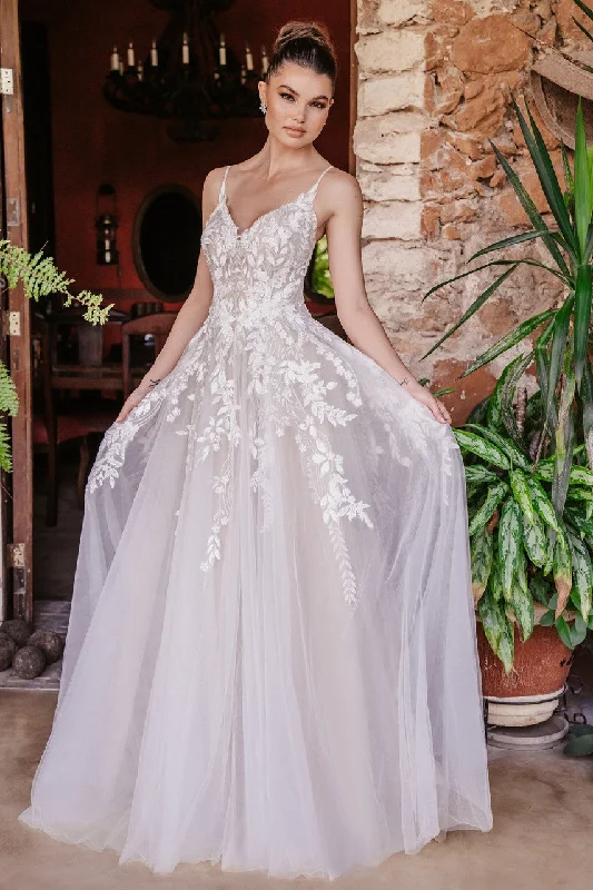 Mermaid - fit wedding dress with a trumpet skirt9951L