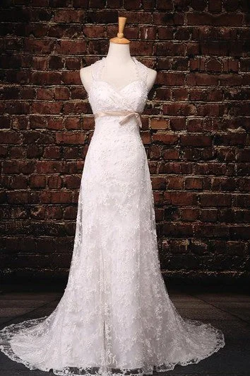 Imported high - quality wedding dressA-Line Halter Neck Lace-up Back Lace Dress