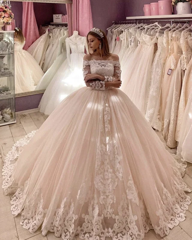 Silk - dupioni wedding dress for a luxurious feelBall Gown Off The Shoulder Wedding Dress Lace Embroidery