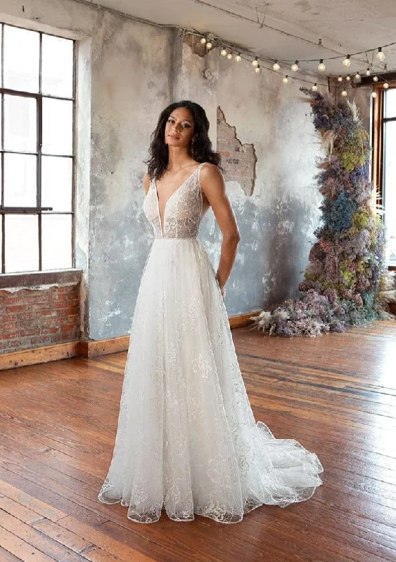 Belted sheath wedding dress for a sleek lookAll Who Wander Jorja - Size 12