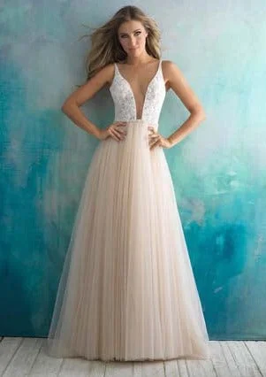 Custom - made plus size wedding dressAllure 9500
