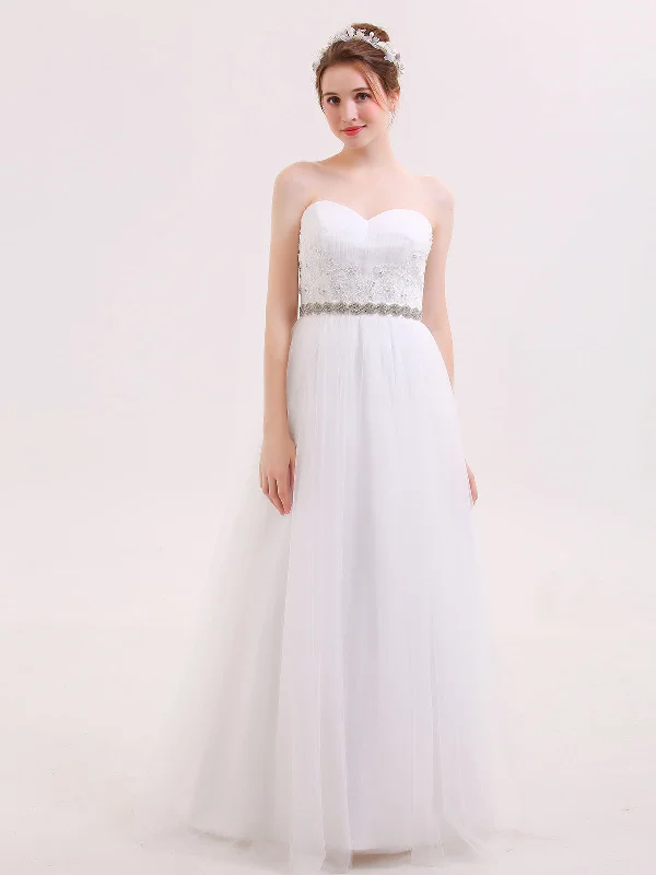 Strapless ball gown wedding dressSweetheart Neck Bride Dress with Beaded Sash-White