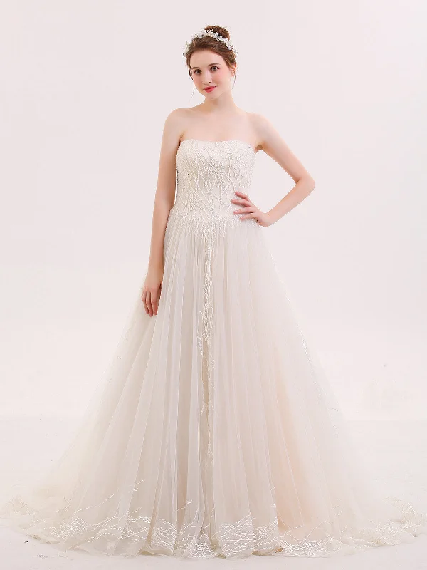 Satin - and - lace combination wedding dressBall Gown Strapless Beaded Wedding Dress-Champagne