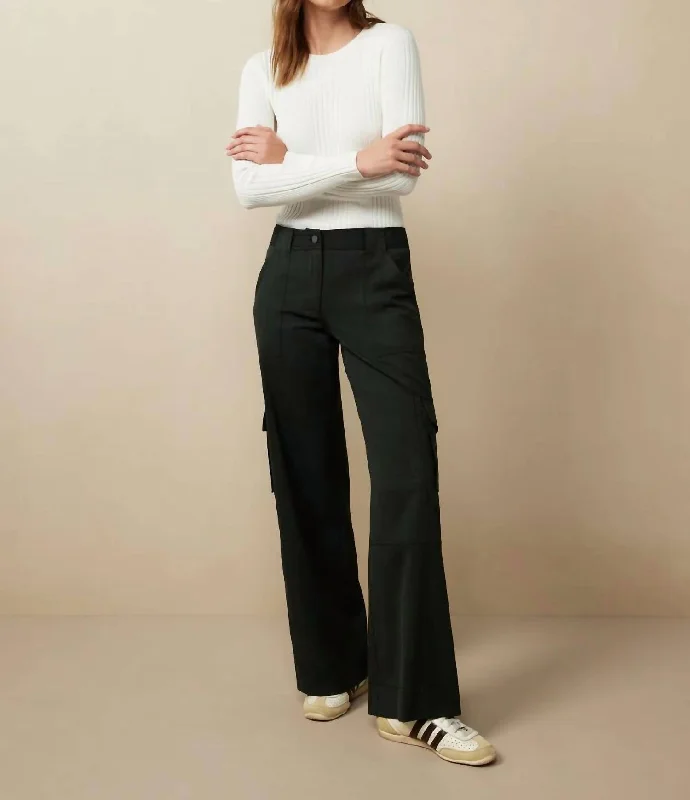 Striped wide leg jeans for women in a bold and trendy styleCargo Pant In Military