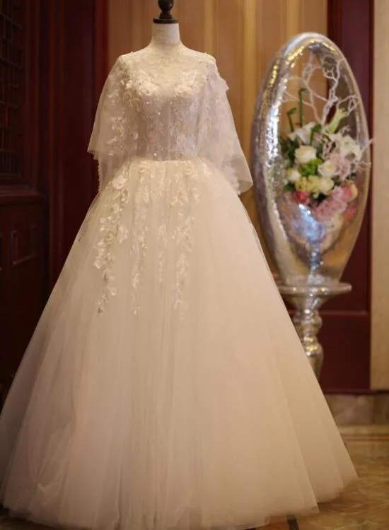 Feather - trimmed wedding dress for a romantic touchCharming Beautiful Ivory Tulle With Flowers Long Wedding Party Dress, Tulle Simple Wedding Dress Prom Dress Party Dress cg21630 Feather - trimmed wedding dress for a romantic touchCharming Beautiful Ivory Tulle With Flowers Long Wedding Party Dress, Tulle Simple Wedding Dress Prom Dress Party Dress cg21630