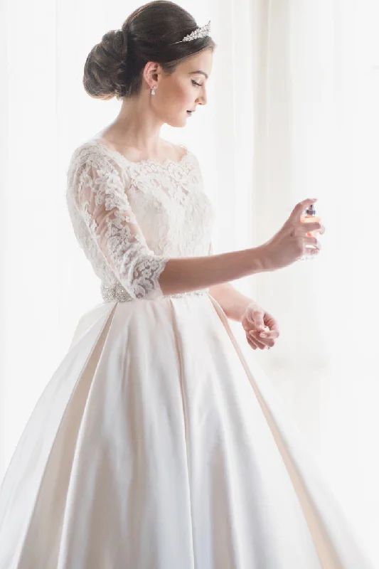 Sleeve - less wedding dress for a summer weddingPrincess Long Half Sleeves A-line White Wedding Dress with Beads