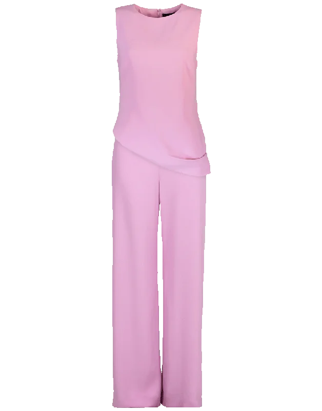 Distressed wide leg jeans for women in a trendy and relaxed styleDrape Top With Wide Leg Pant Distressed wide leg jeans for women in a trendy and relaxed styleDrape Top With Wide Leg Pant