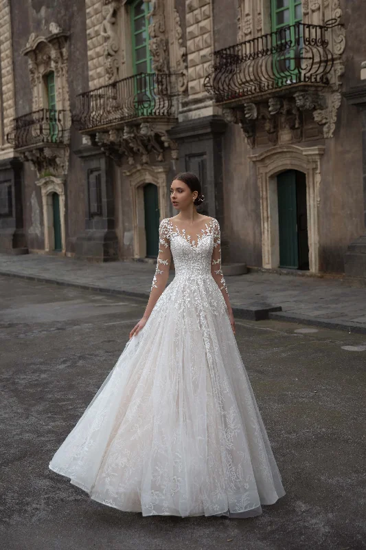 New - age - style wedding dress with unique detailsIvonna
