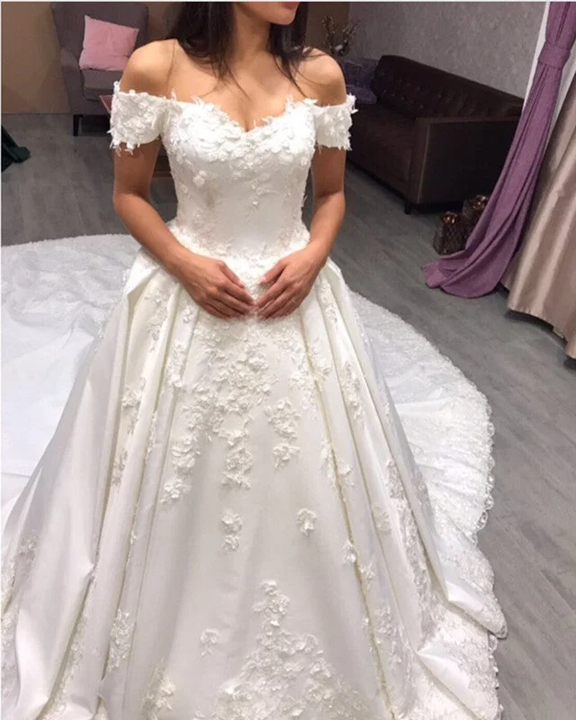 Colorful non - white wedding dress for a bold brideLace Embroidery V-neck Royal Train Satin Wedding Dresses