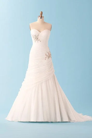 Jeweled - bodice wedding dress for a sparkly lookLovely Beaded A-line long Dress With Sweetheart and Strapless Style