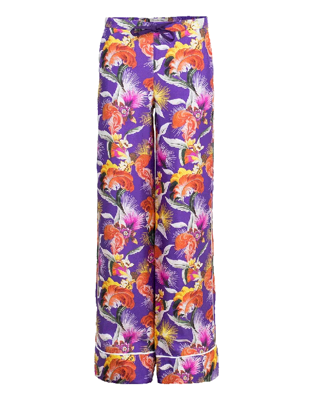 Wrinkle resistant pants for women on business tripsMacaw Trouser