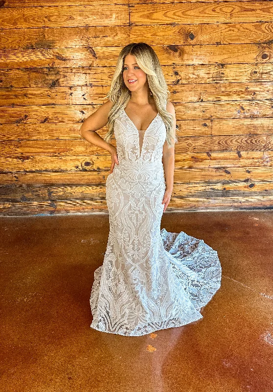 Lace - over - satin wedding dress for a classic combinationMagnolia Wedding Dress