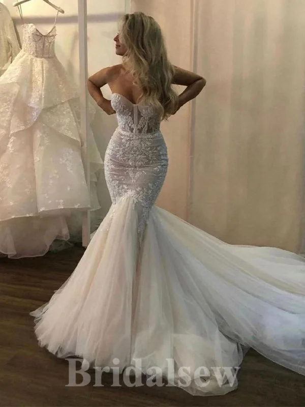 Peplum - style wedding dress for a flattering silhouetteNew Mermaid Strapless Princess Garden Beach Vintage Long Wedding Dresses, Bridal Gown WD446