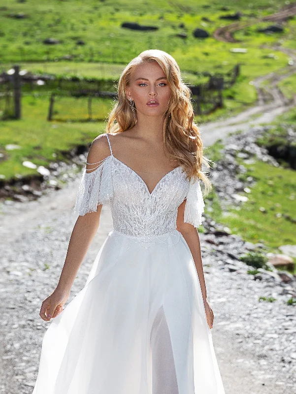 Court train A - line wedding dressOff-Shoulder A-Line Wedding Gown