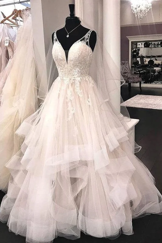 Exquisite hand - beaded wedding dressPlunging V-neckline Wedding Dresses with Horsehair Trim